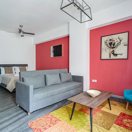 Yalarent Luxury Apartments In The Heart Of The City Athen Exterior foto
