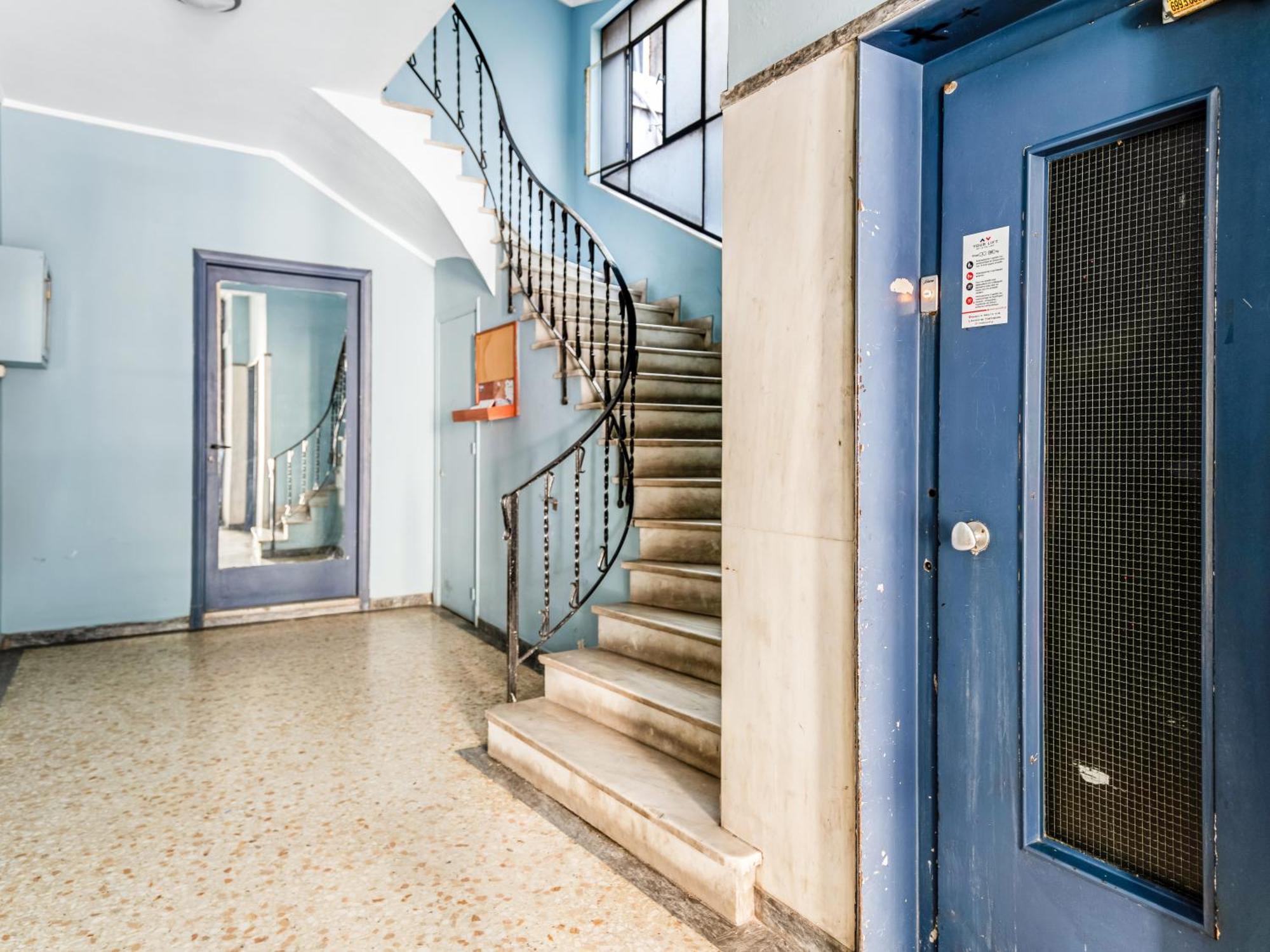 Yalarent Luxury Apartments In The Heart Of The City Athen Exterior foto