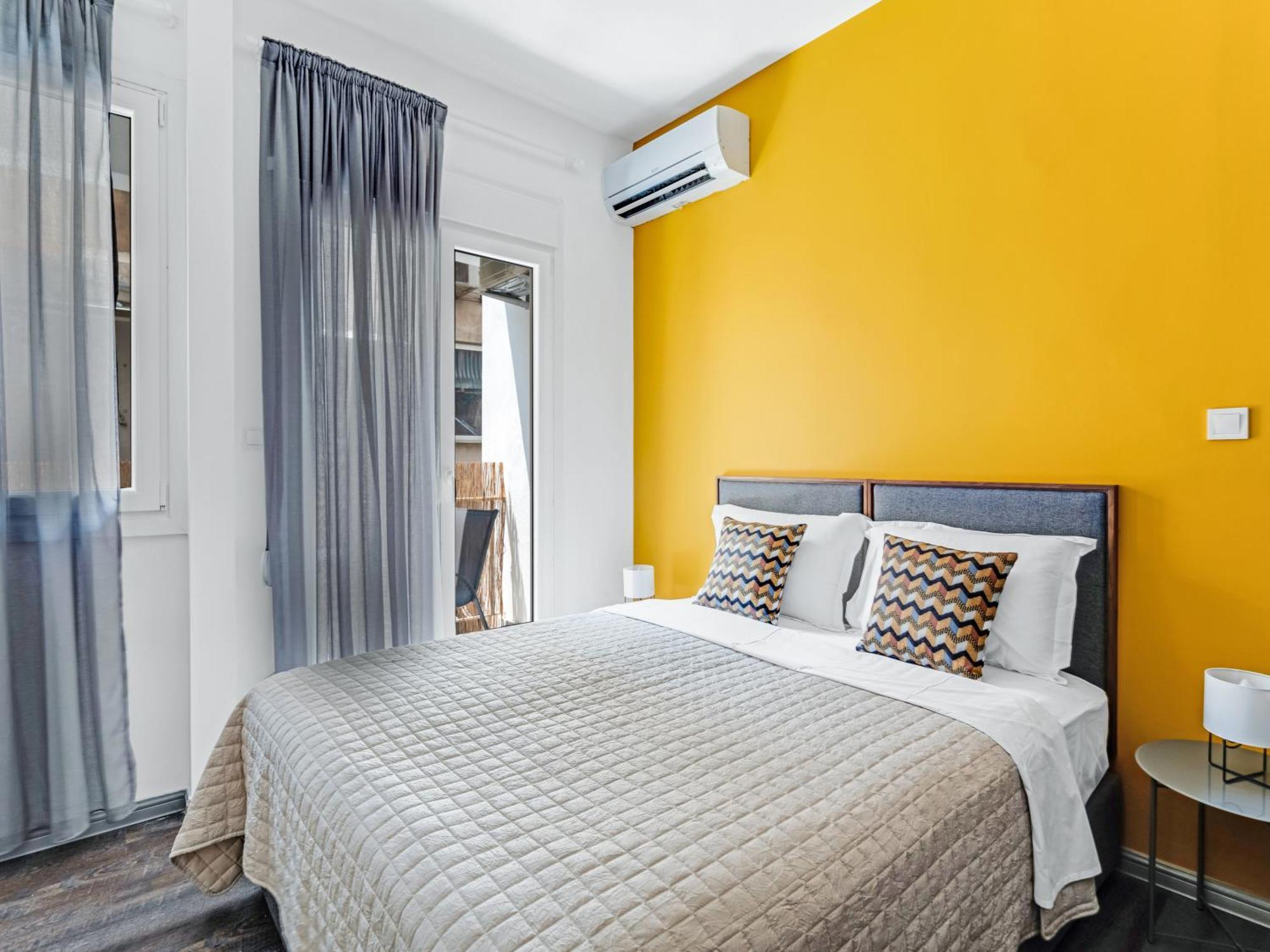 Yalarent Luxury Apartments In The Heart Of The City Athen Exterior foto