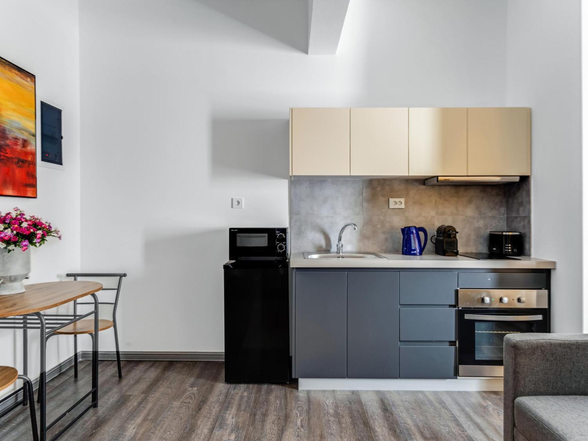 Yalarent Luxury Apartments In The Heart Of The City Athen Exterior foto
