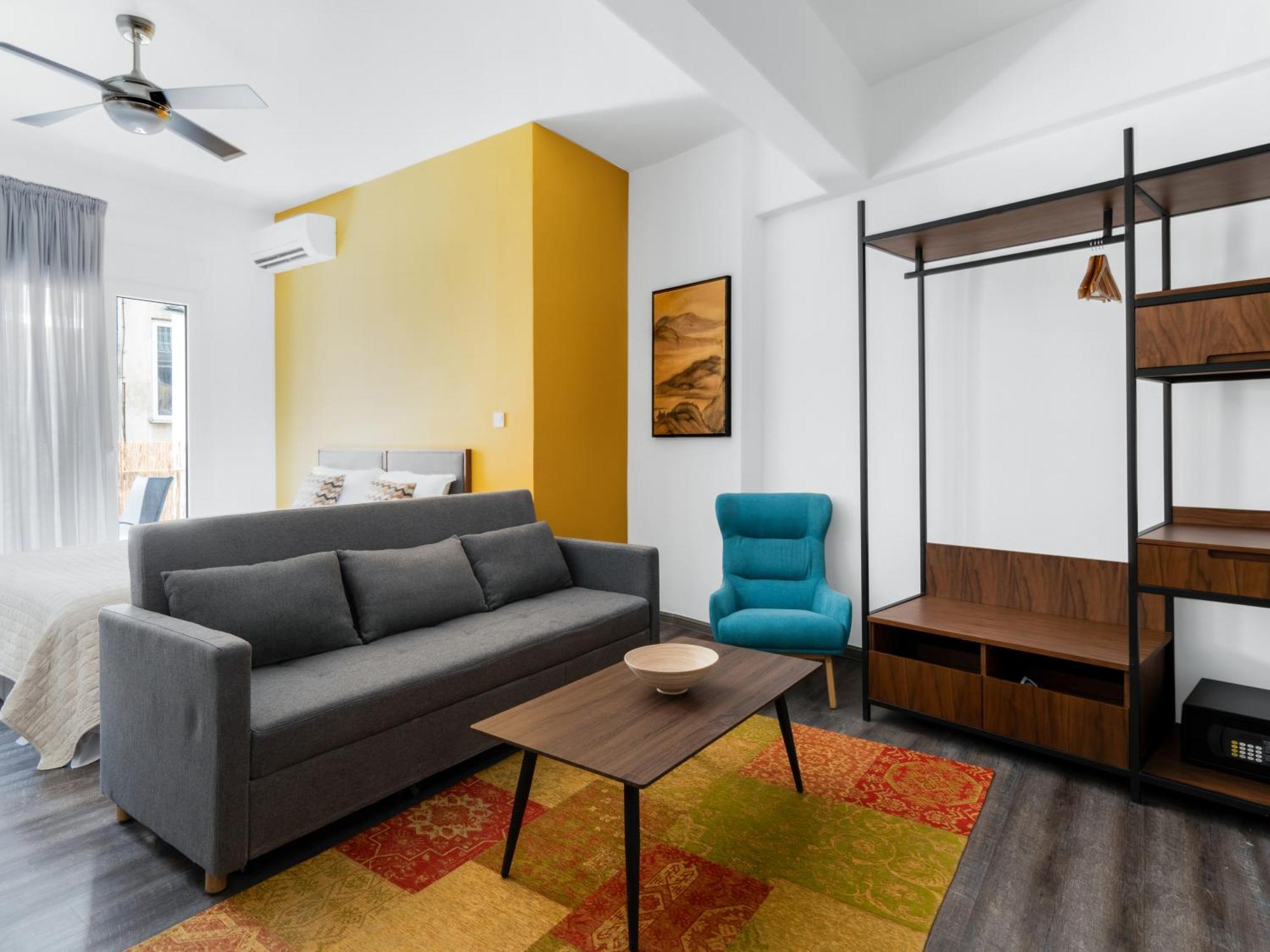 Yalarent Luxury Apartments In The Heart Of The City Athen Exterior foto